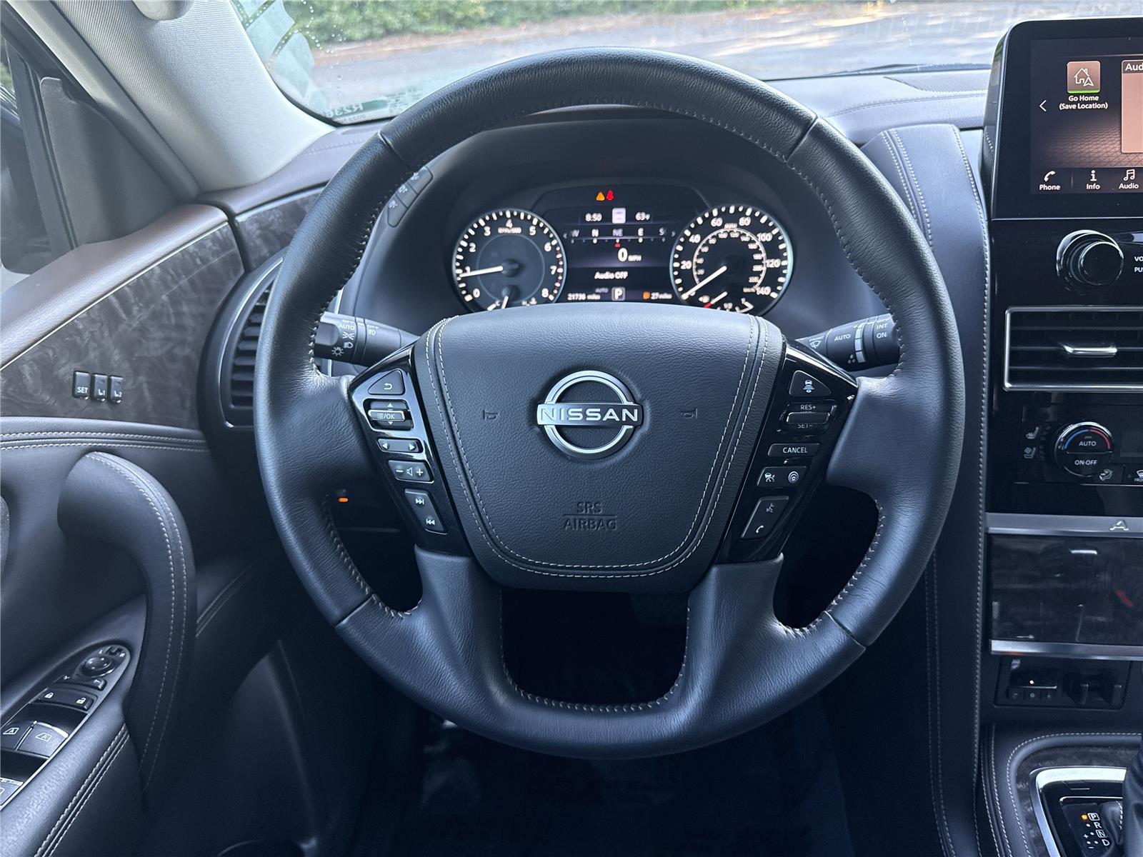 2022 Nissan Armada Platinum photo 12