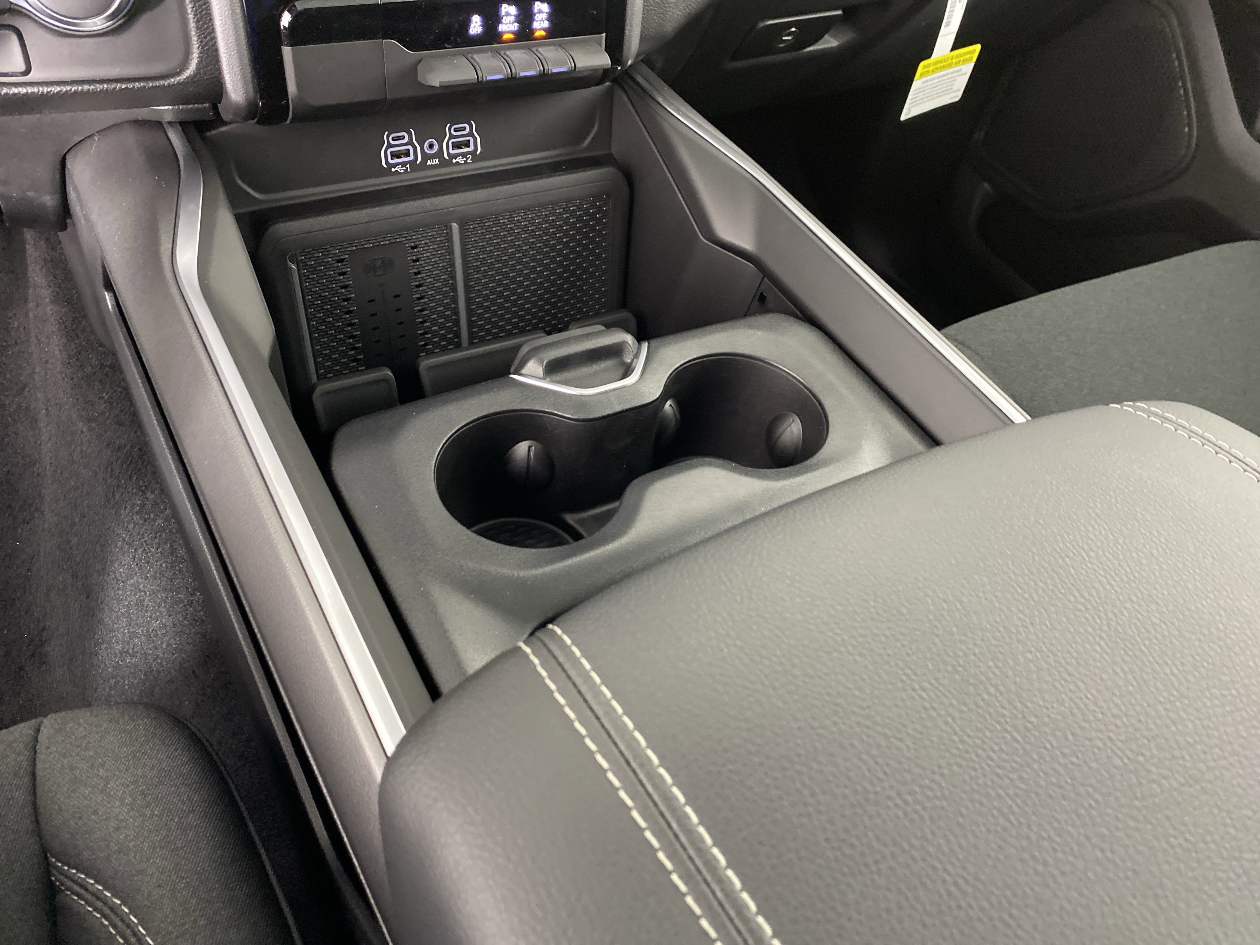 2025 Ram 1500 Big Horn Lone Star photo 9