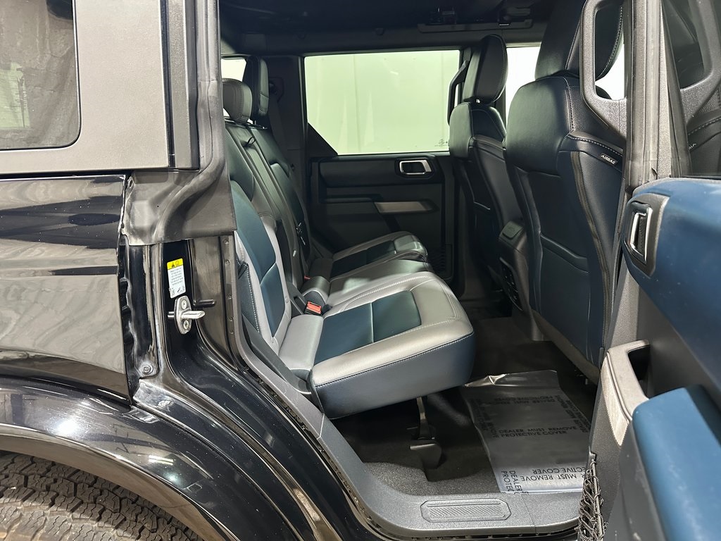 2022 Ford Bronco Outer Banks photo 23
