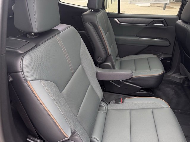 2026 Gmc Acadia AT4 photo 8