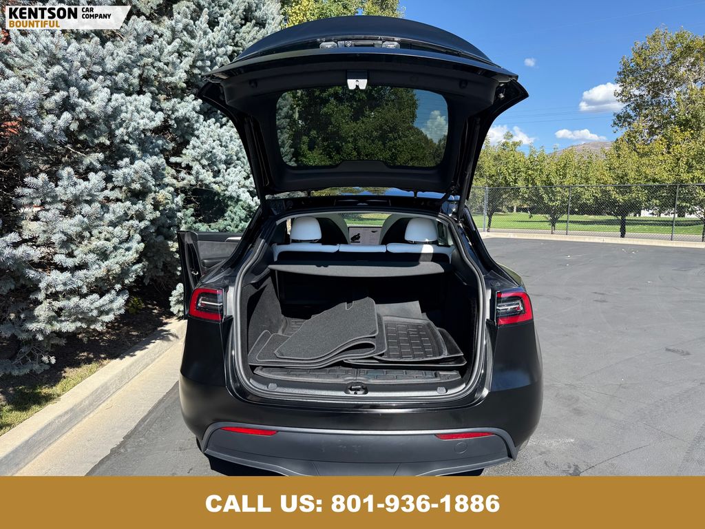 2023 Tesla Model Y Long Range photo 24