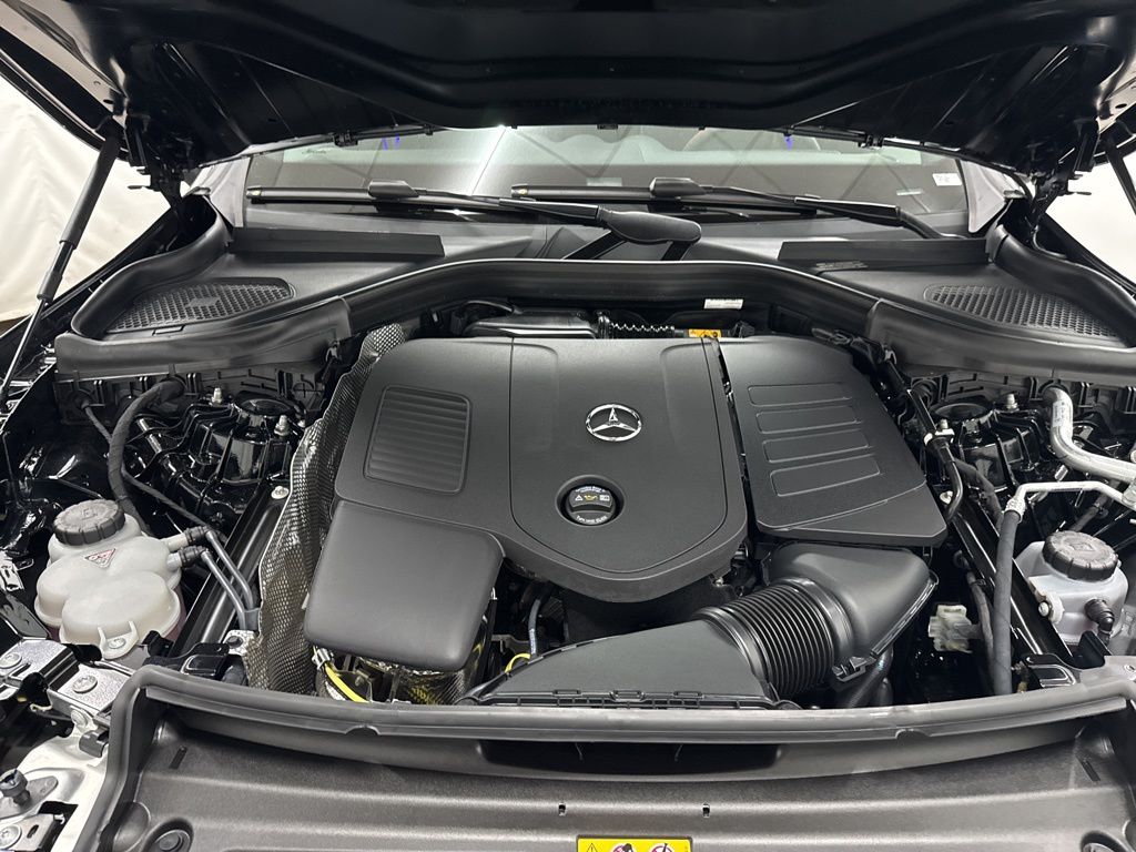 2026 Mercedes Benz GLC 300 photo 25