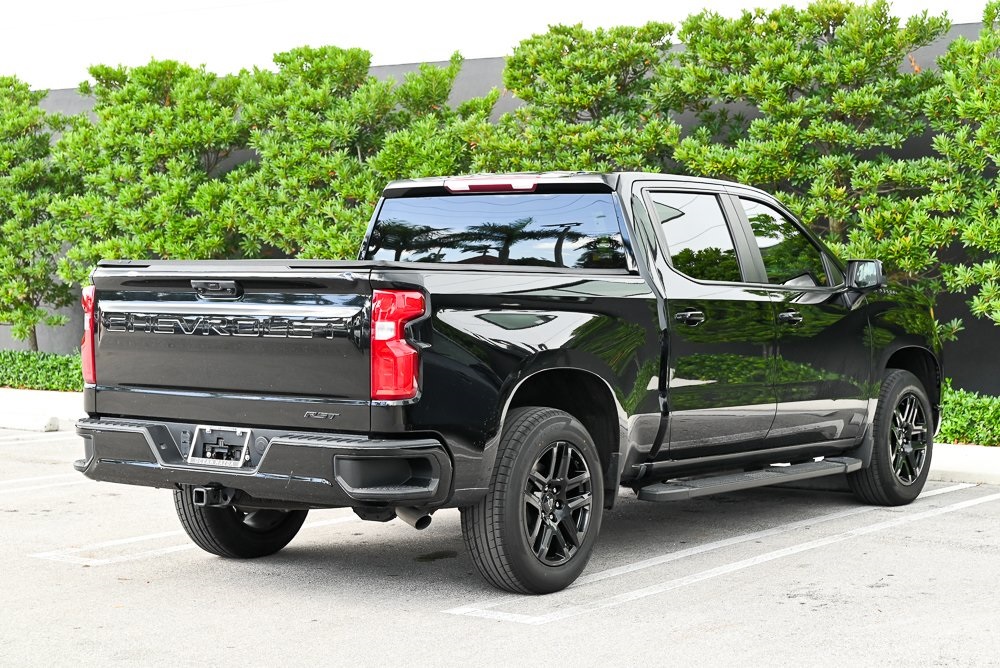 2023 Chevrolet Silverado 1500 RST photo 4