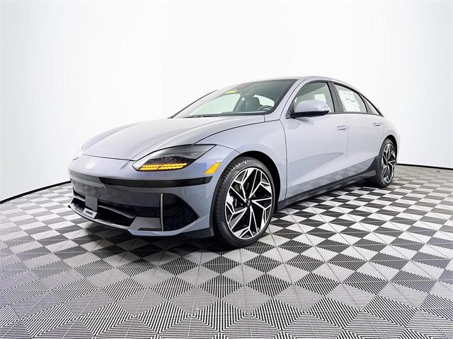 2025 Hyundai Ioniq 6 SEL photo 2