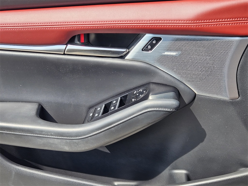 2021 Mazda Mazda3 Premium Plus photo 19