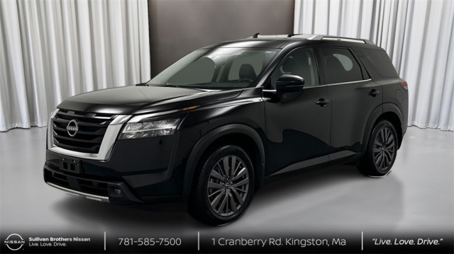 2022 Nissan Pathfinder SL