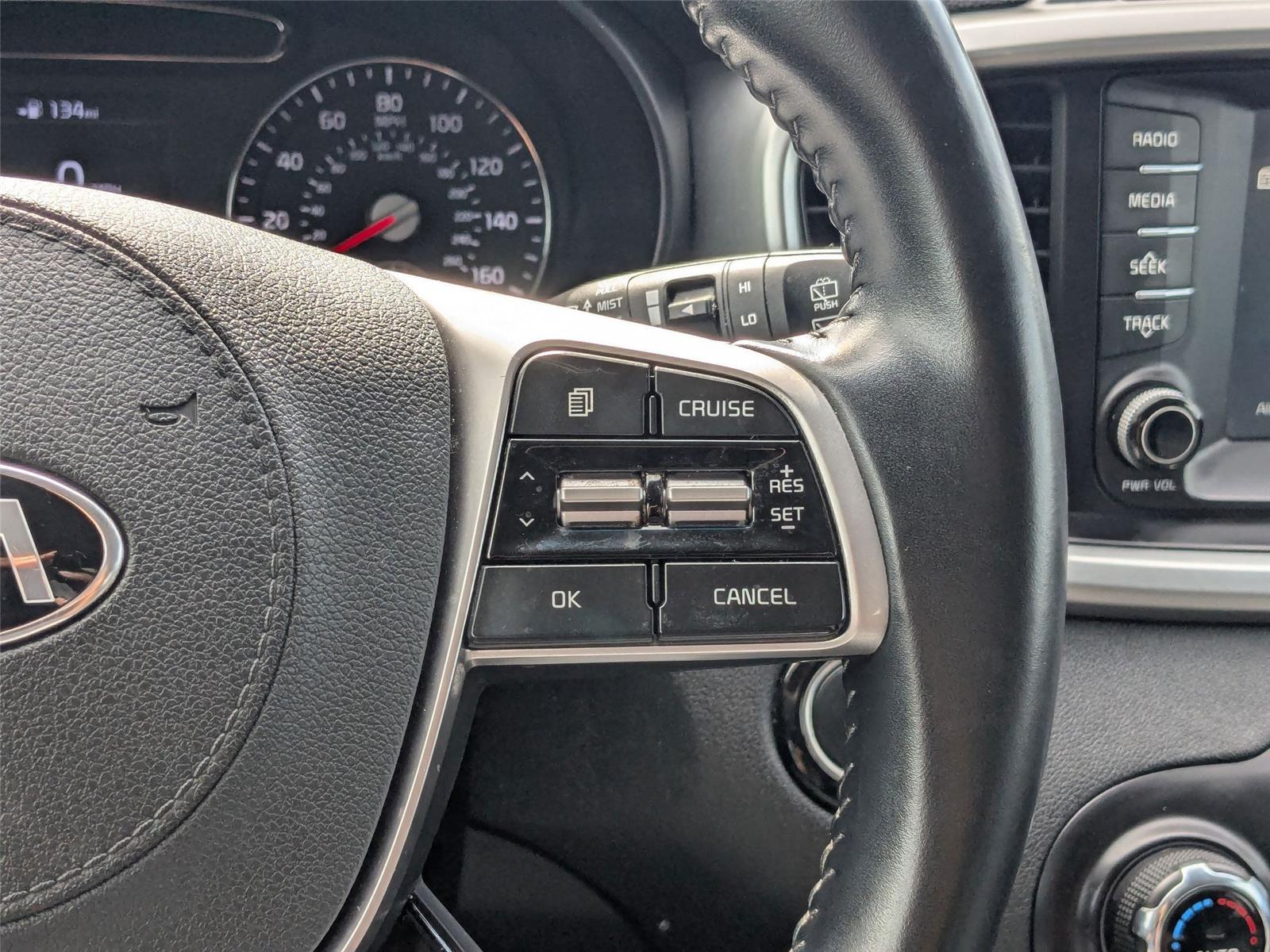 2020 Kia Sorento S V6 photo 19