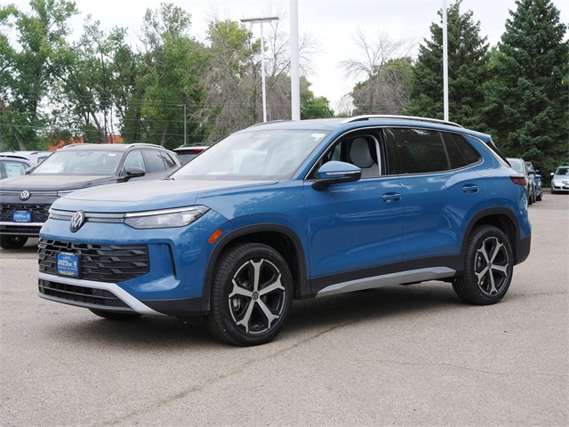2025 Volkswagen Tiguan SE photo 4
