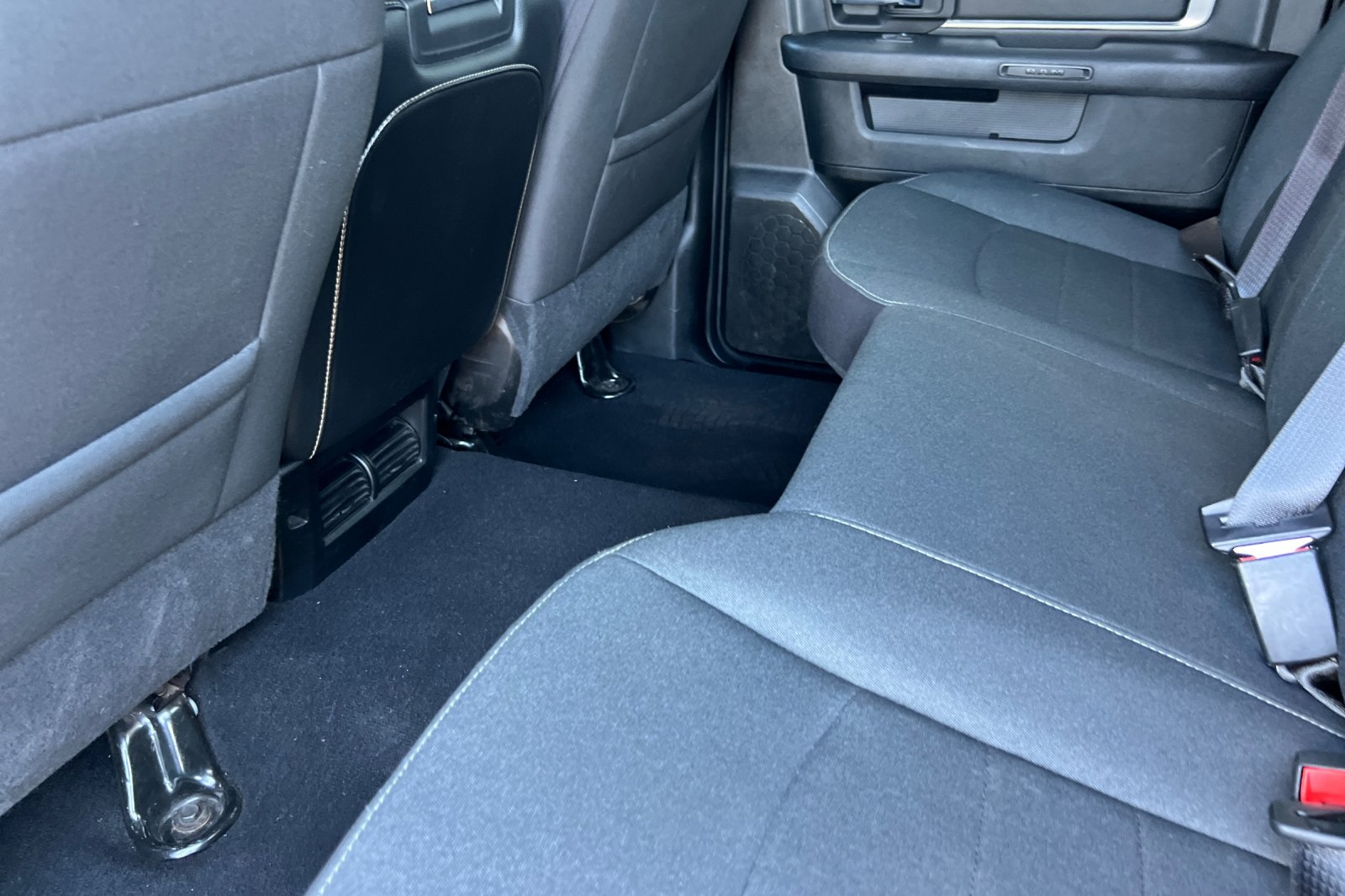 2024 Ram 1500 Classic Warlock photo 8