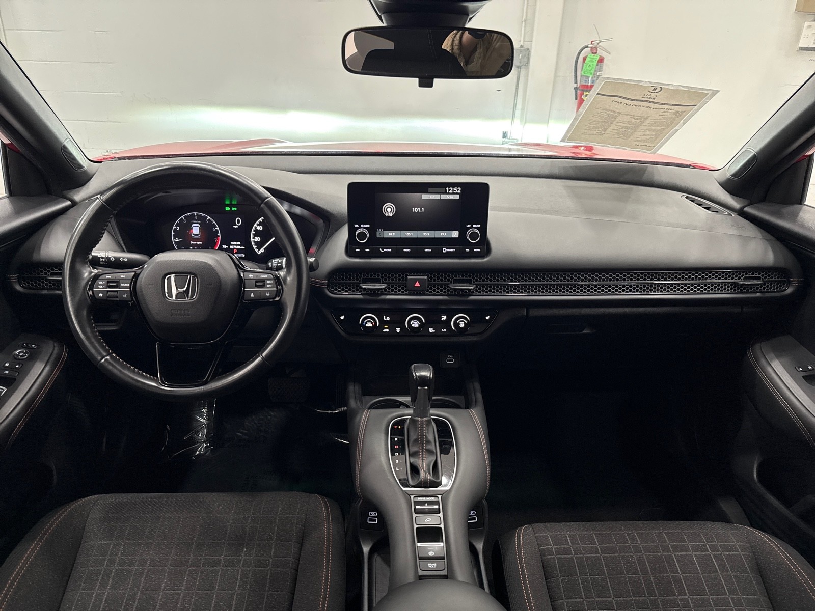 2023 Honda HR-V Sport photo 25