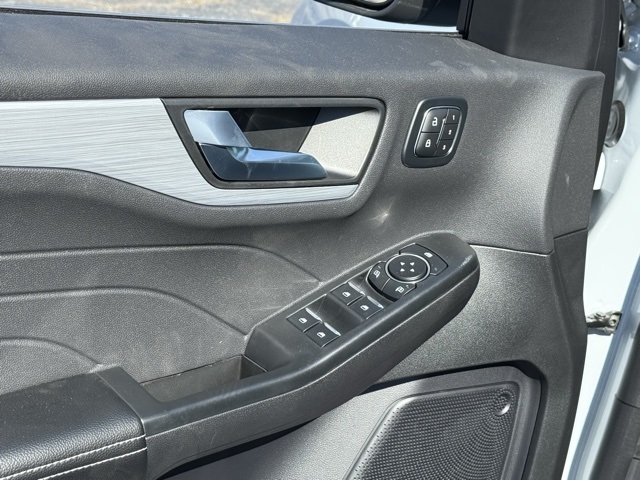 2025 Ford Escape Platinum photo 23