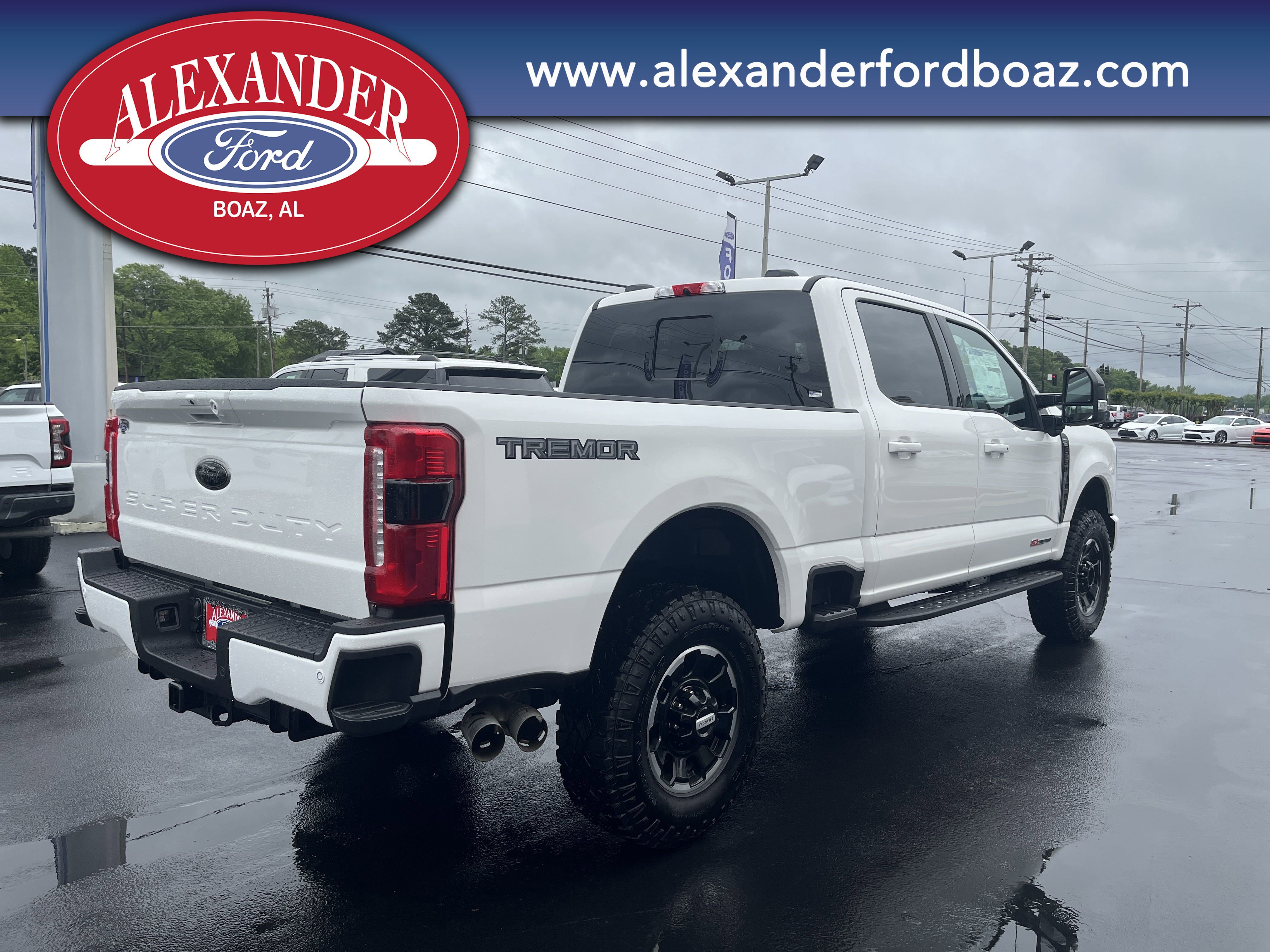 2025 Ford F-250 Lariat photo 3
