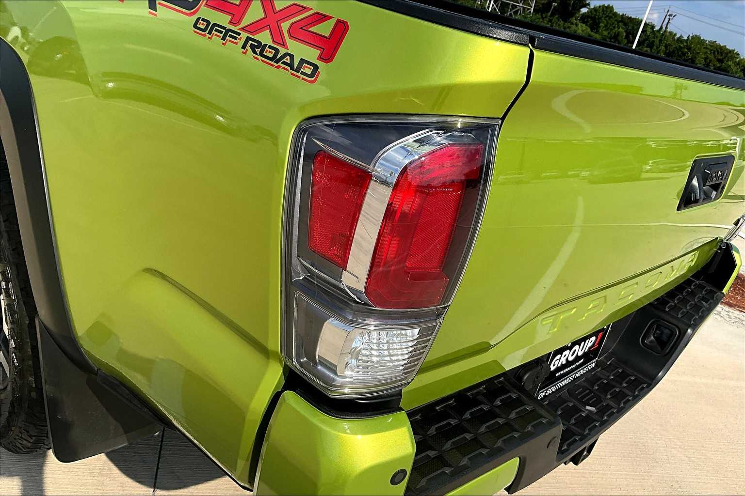 2023 Toyota Tacoma TRD 4x4 photo 27