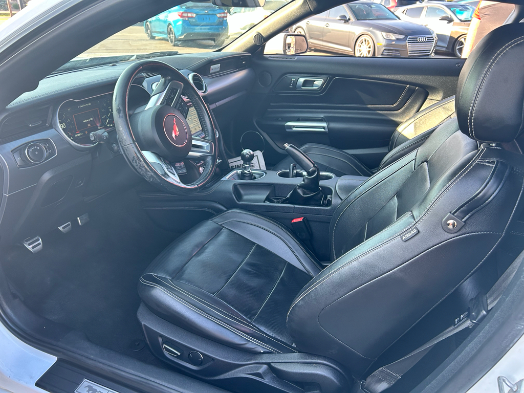 2018 Ford Mustang GT Premium photo 9