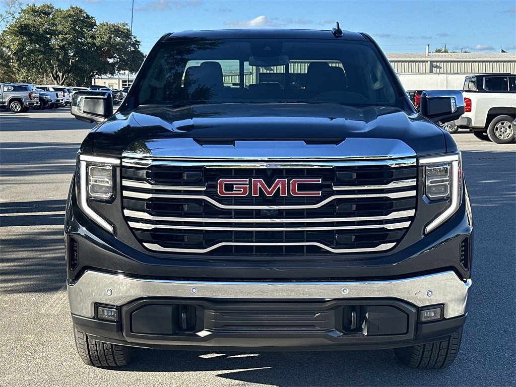 2026 Gmc Sierra 1500 SLT photo 2