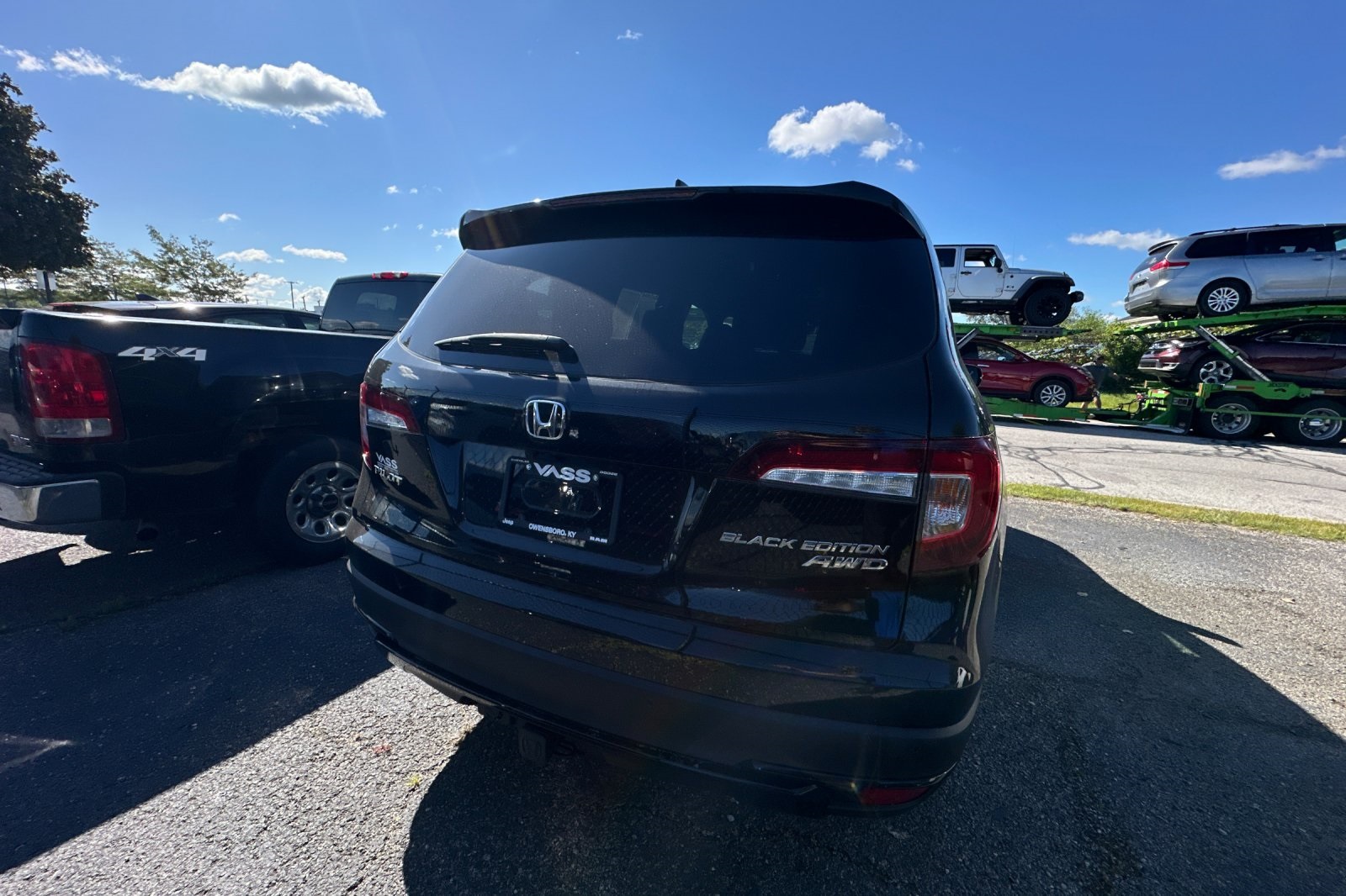 2022 Honda Pilot Black Edition photo 4