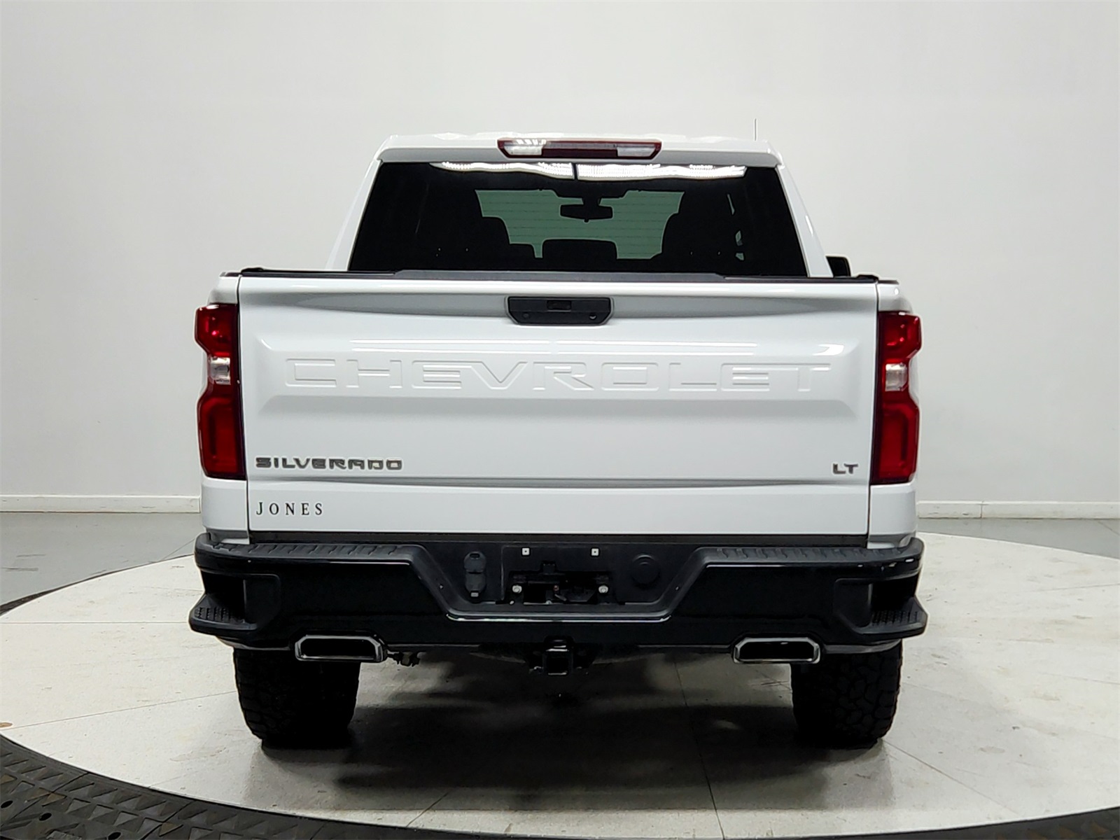 2021 Chevrolet Silverado 1500 LT Trail Boss photo 3