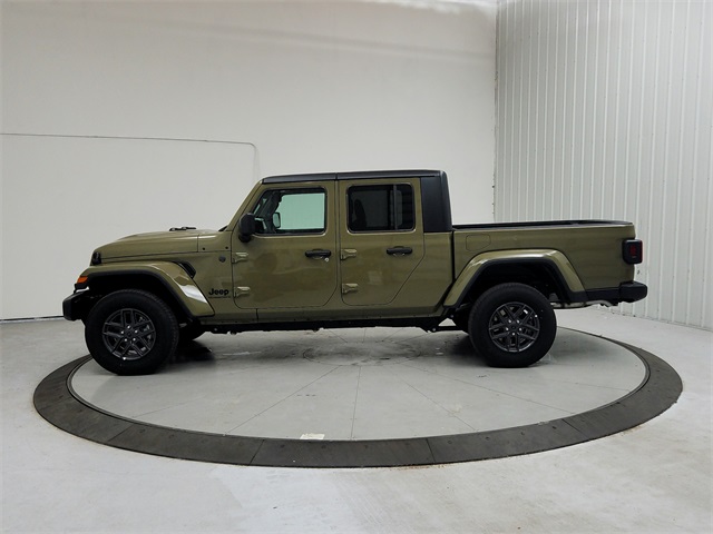 2025 Jeep Gladiator Sport S photo 4