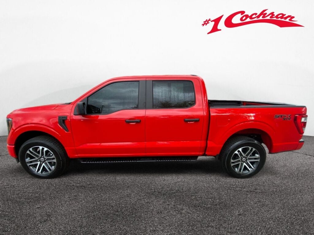 2023 Ford F-150 XL photo 4