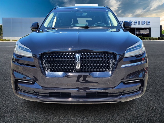 2022 Lincoln Aviator Reserve photo 2