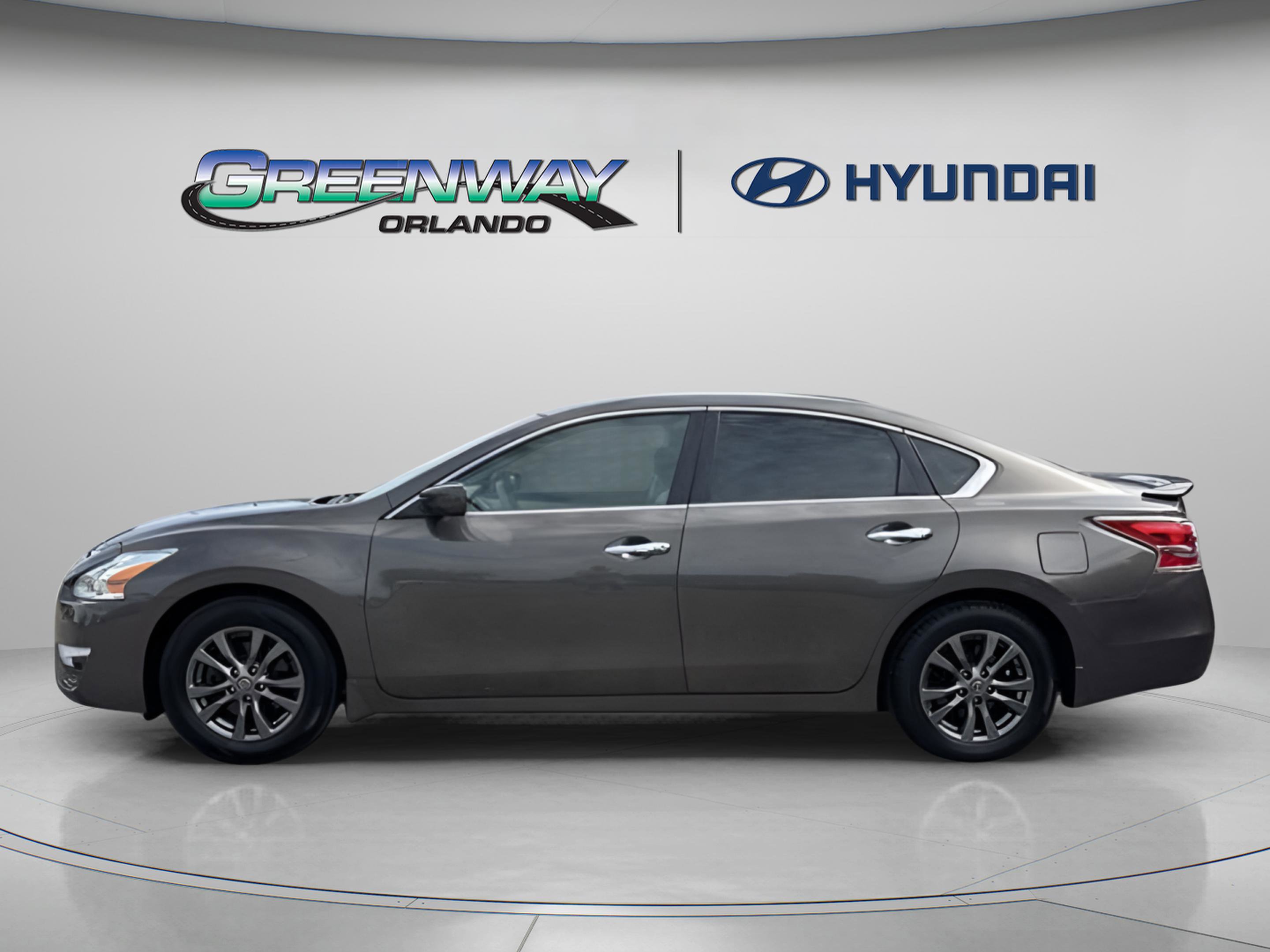 2015 Nissan Altima 2.5 S photo 3