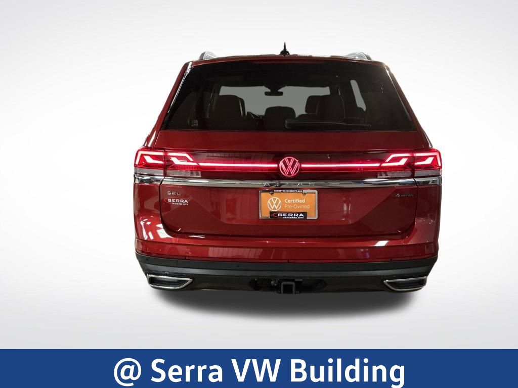2024 Volkswagen Atlas SEL photo 3