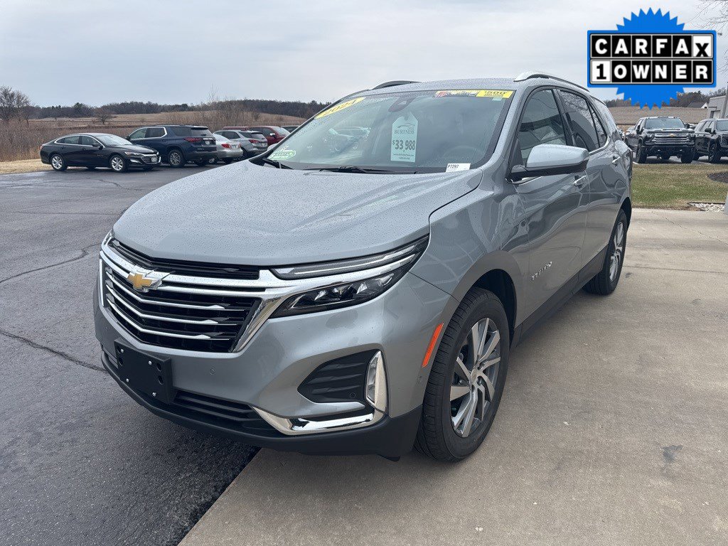 2024 Chevrolet Equinox Premier photo 2