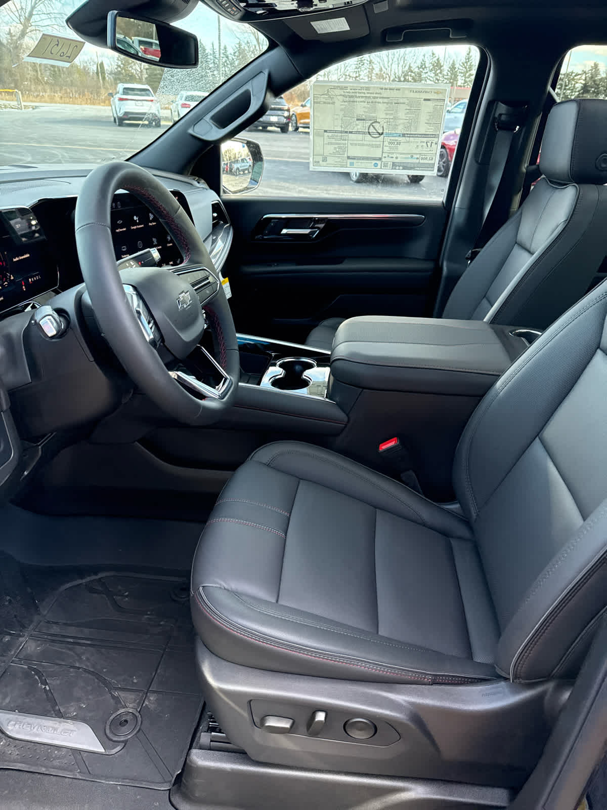 2026 Chevrolet Tahoe RST photo 4