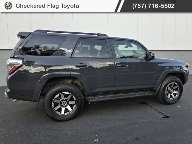 2024 Toyota 4Runner TRD Off-Road Premium photo 8