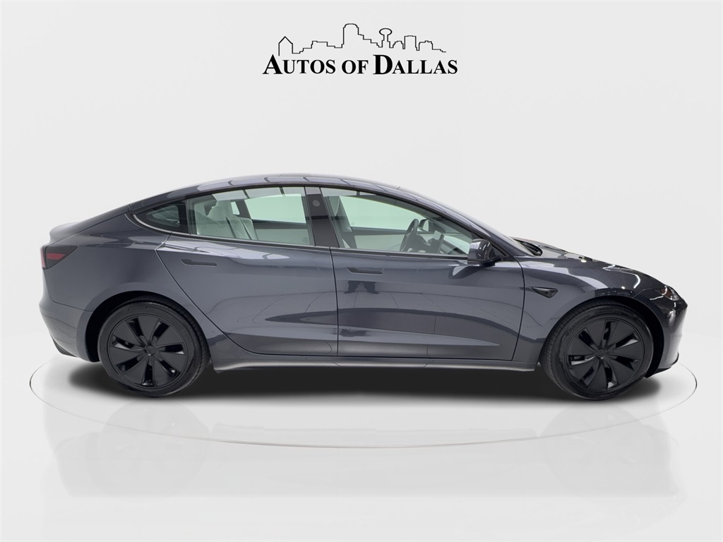 2025 Tesla Model 3 Long Range photo 4