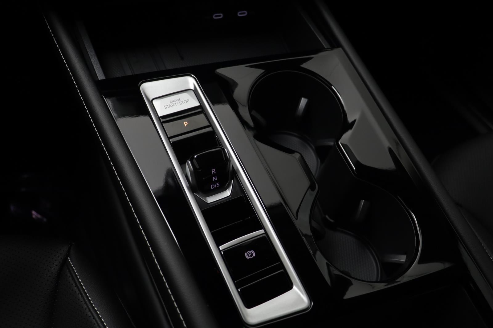 Image of Pre-Owned 2026 Volkswagen Atlas 2.0T SE w/Technology AWD