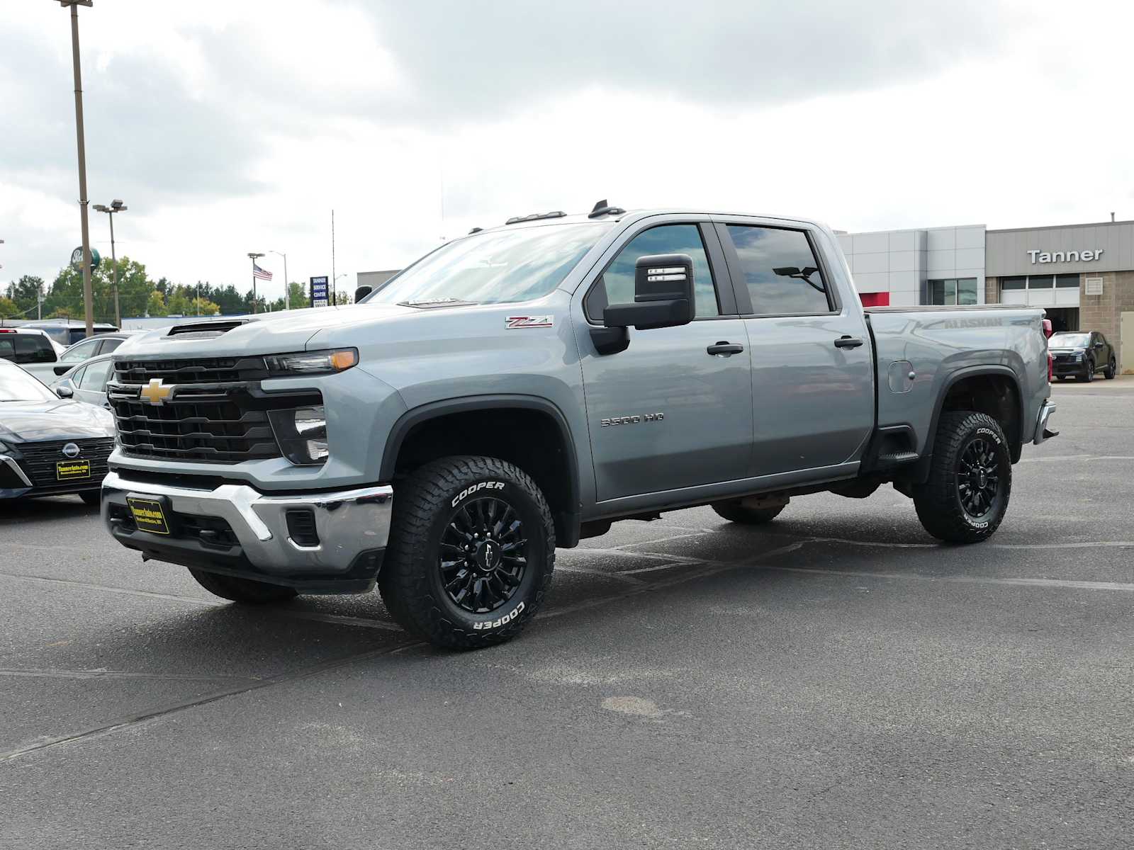 2024 Chevrolet Silverado 3500HD Work Truck photo 3
