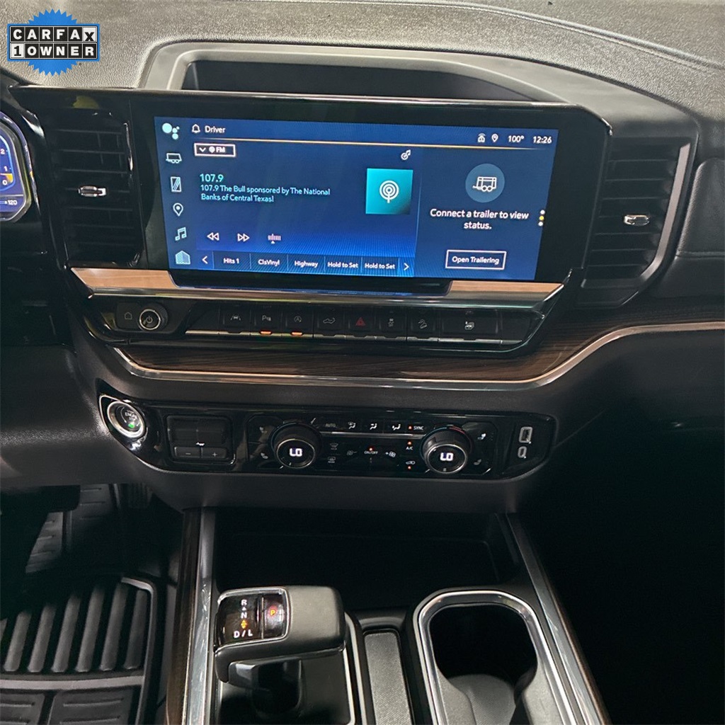 2024 Chevrolet Silverado 1500 LT photo 9
