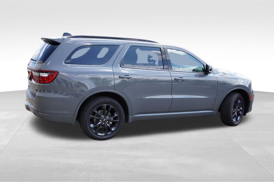 2024 Dodge Durango R/T Plus photo 3