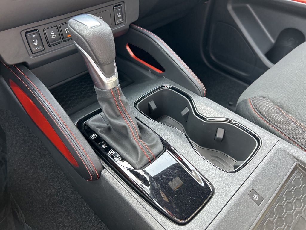 2025 Nissan Frontier PRO-4X photo 30