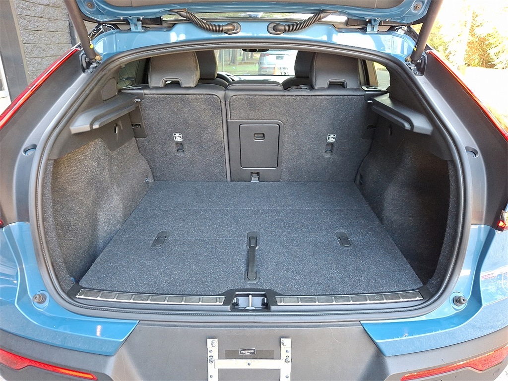 2022 Volvo C40 Recharge Ultimate photo 25