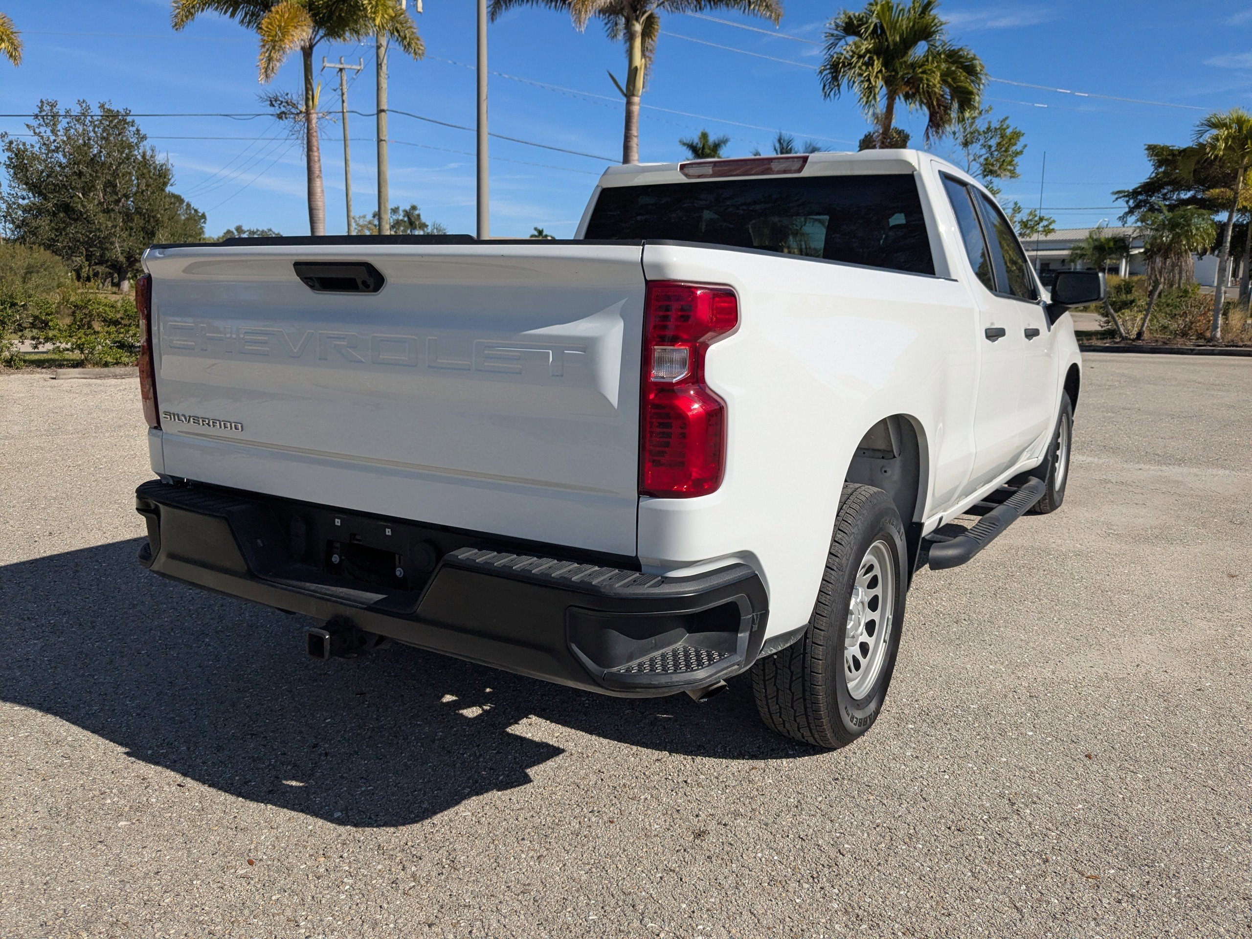 2024 Chevrolet Silverado 1500 Work Truck photo 4
