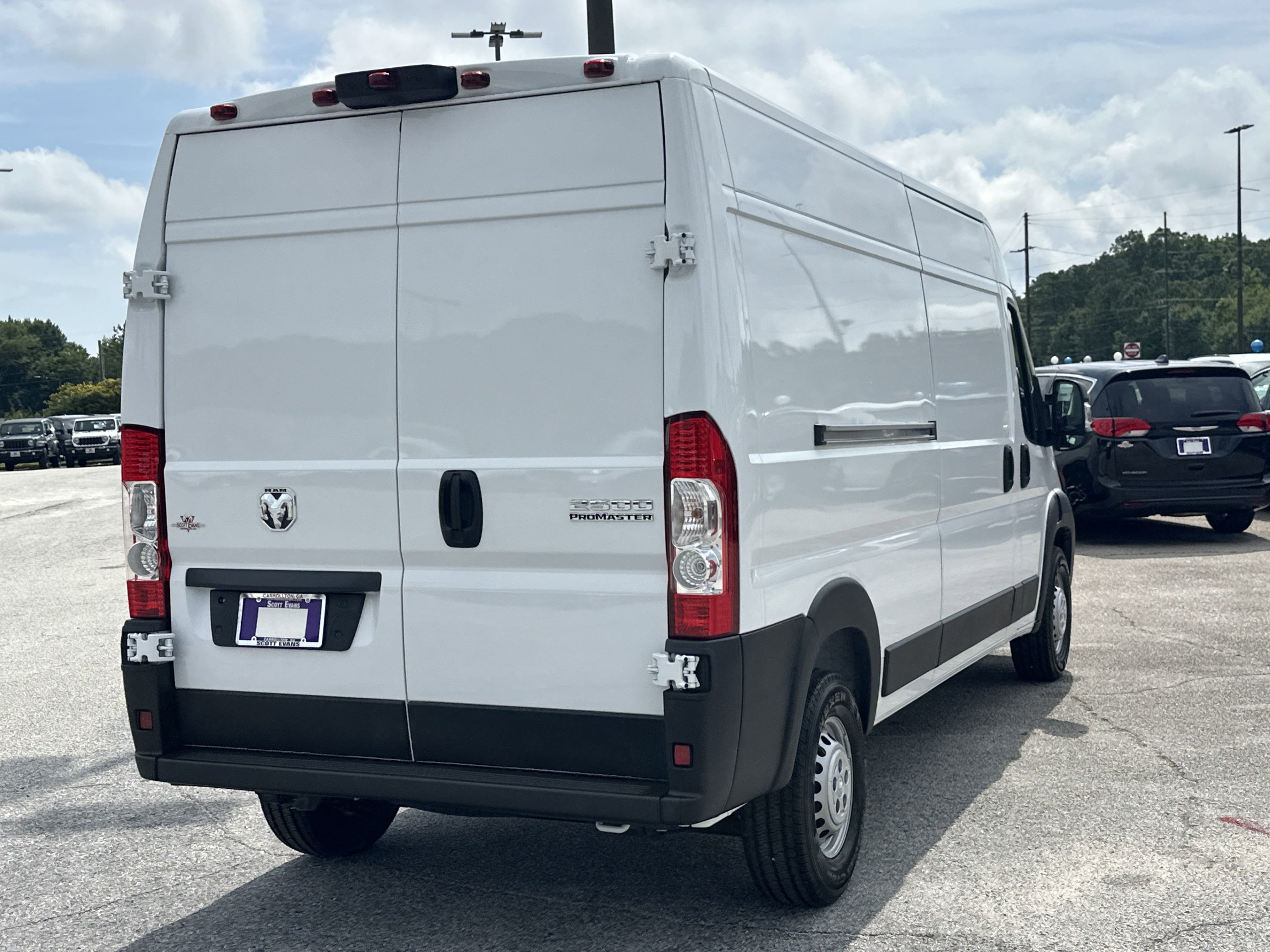 2025 Ram ProMaster 2500 photo 2