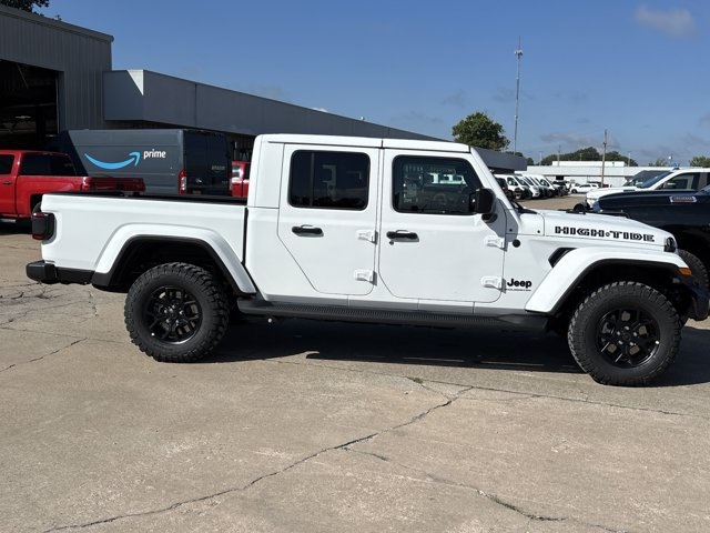 2025 Jeep Gladiator Sport photo 2
