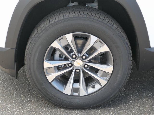 2026 Chevrolet Equinox LT photo 9