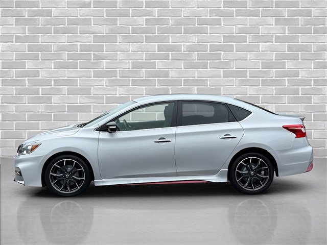 2019 Nissan Sentra Nismo photo 2