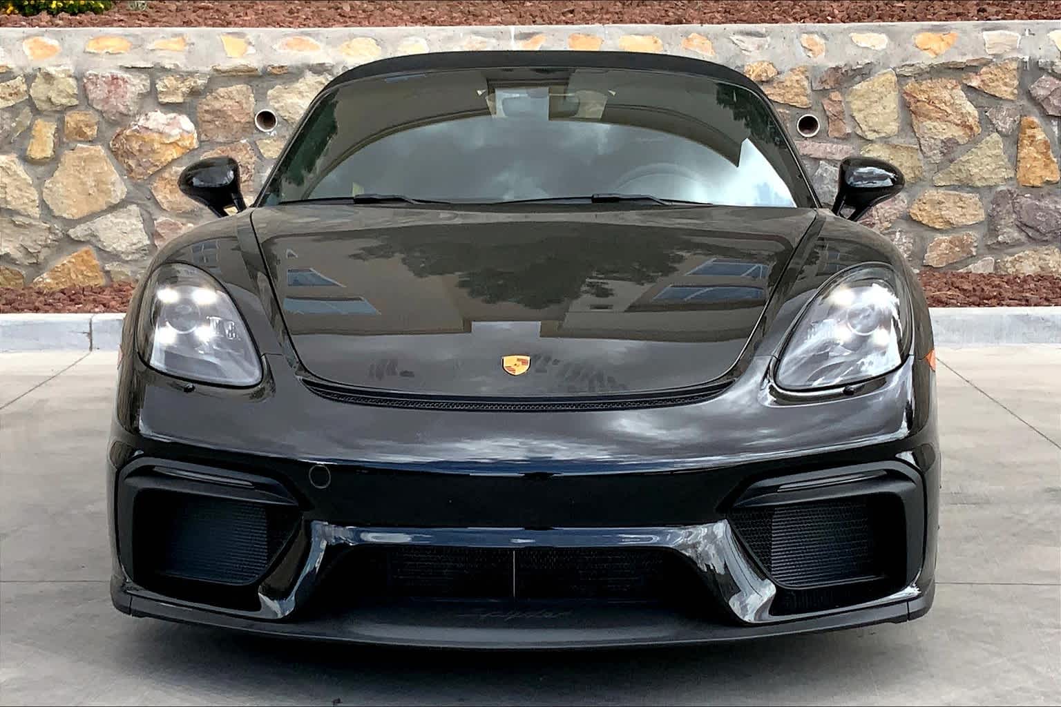 2022 Porsche Boxster Spyder photo 3