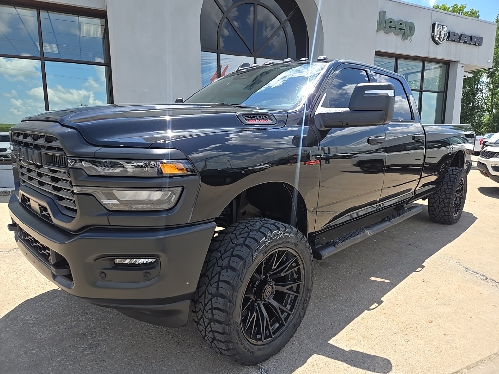 Used 2025 RAM Ram 2500 Pickup Tradesman with VIN 3C63R5HL3SG555884 for sale in Kansas City