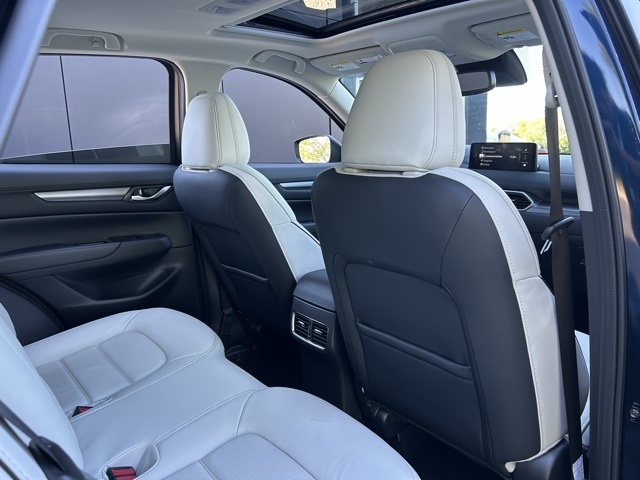 2025 Mazda CX-5 2.5 S Preferred photo 25