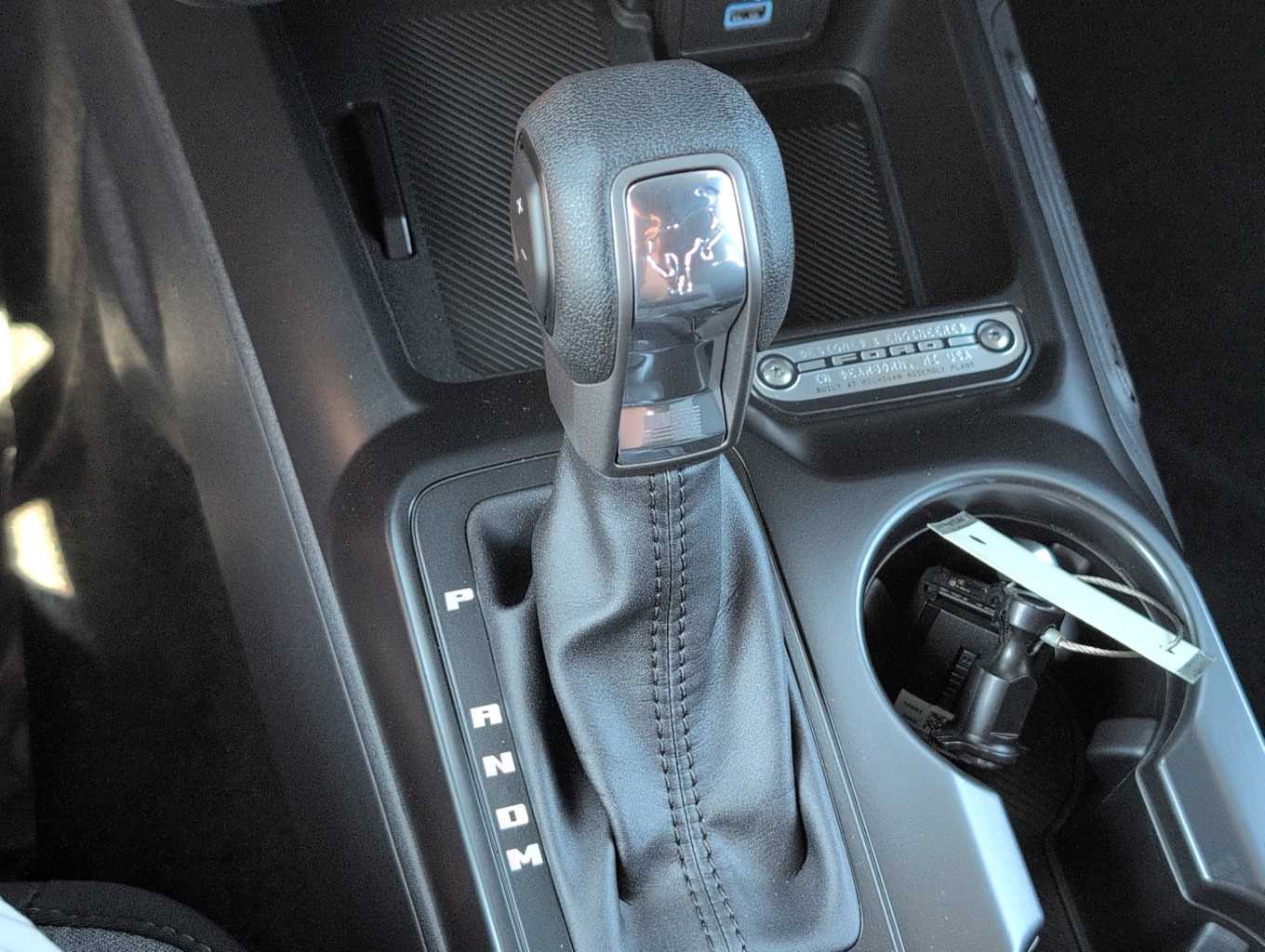 2025 Ford Bronco Base photo 18