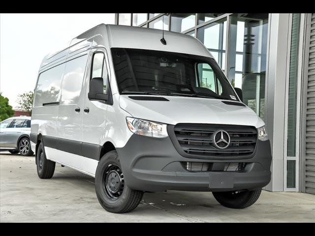 2025 Mercedes-Benz Sprinter Cargo Van Base's photo