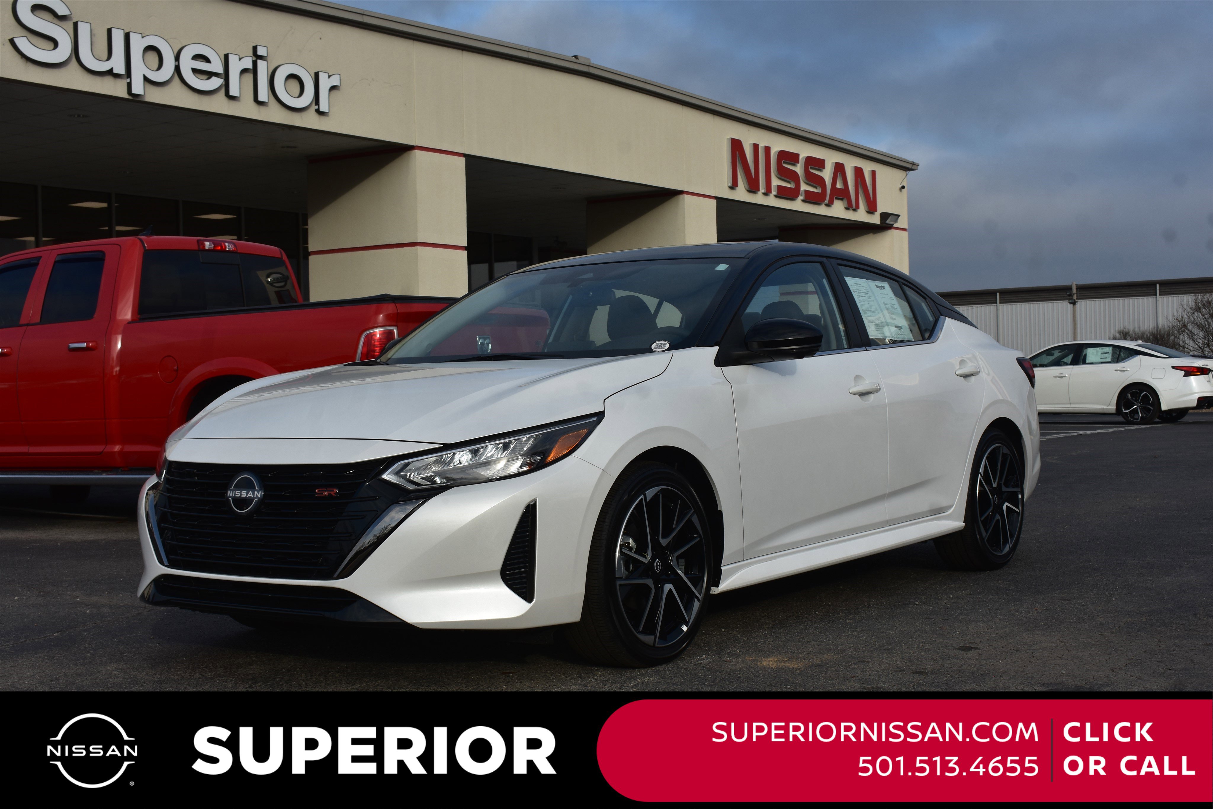 2025 Nissan Sentra SR's photo