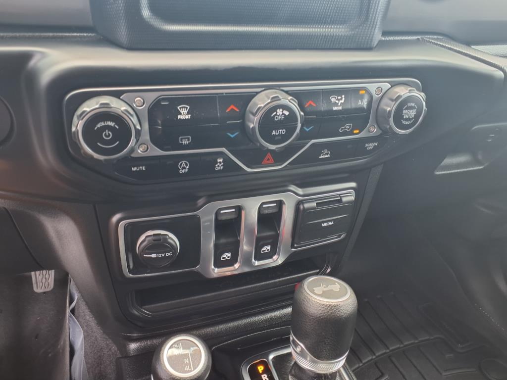 2021 Jeep Wrangler Sport S photo 11