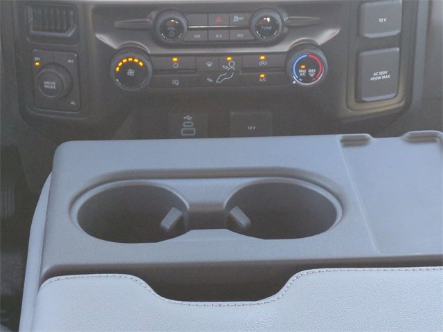2026 Ford F-350 photo 17