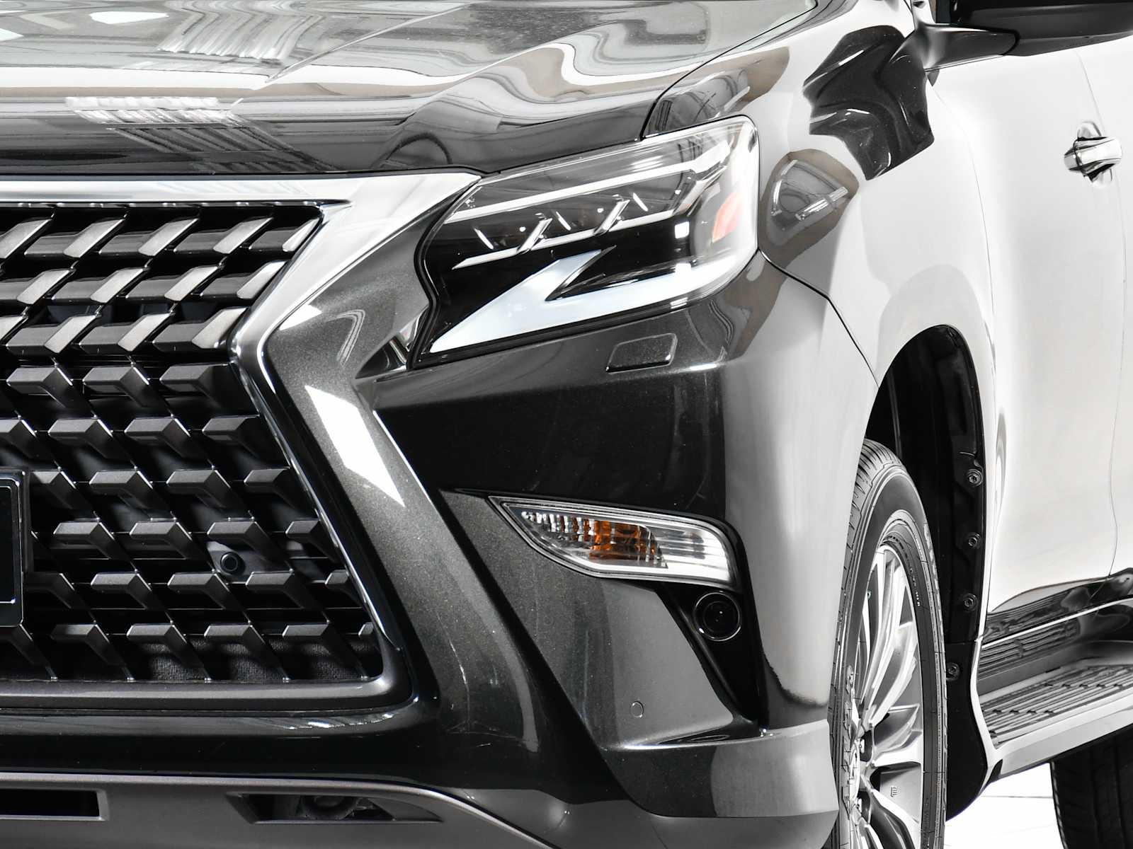 2023 Lexus GX 460 Luxury photo 7